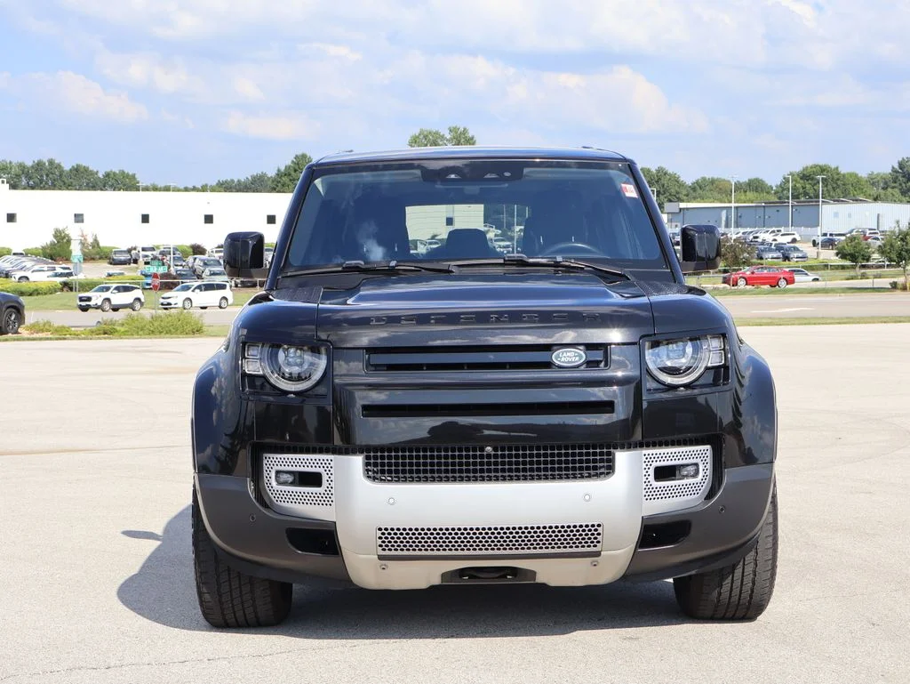 Used 2020  Land Rover HSE image 2