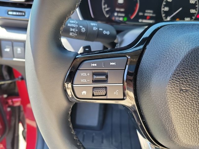 2025 Honda Pilot Touring - Photo 18