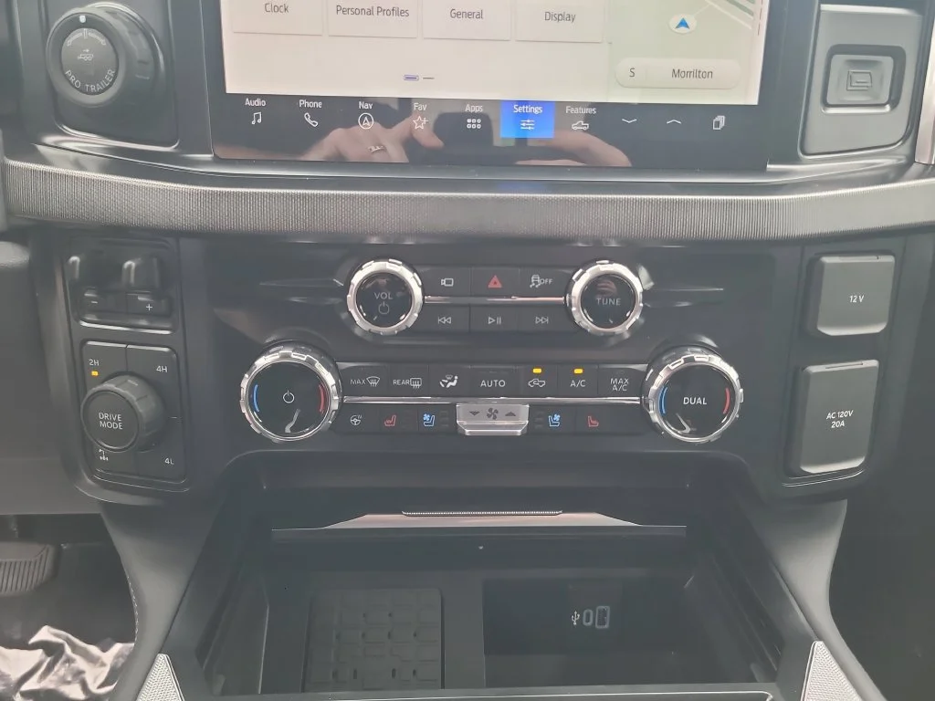 2026 Ford F-250 Super Duty Platinum - Photo 24