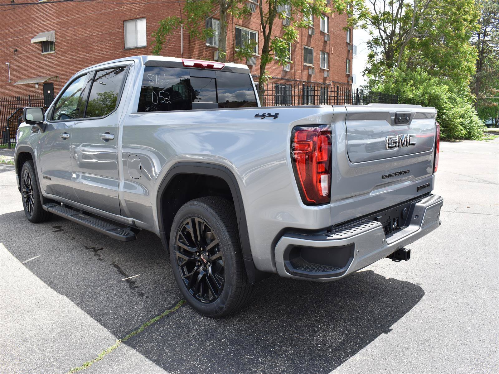 2026 GMC Sierra 1500 Elevation - Photo 11