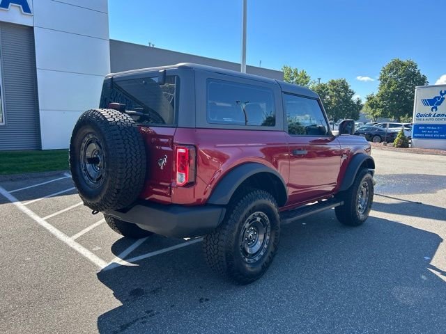 Used 2025 Red Ford Base image 7