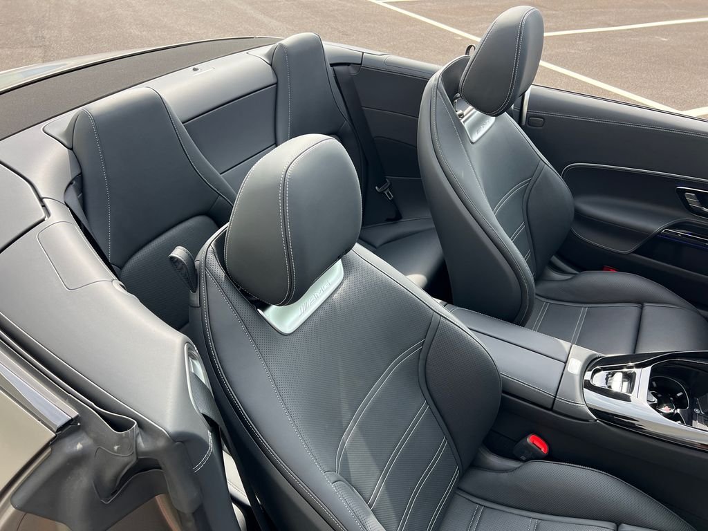 New 2027 Monza Grey Magno Mercedes-Benz AMG® SL 43 Roadster image 21