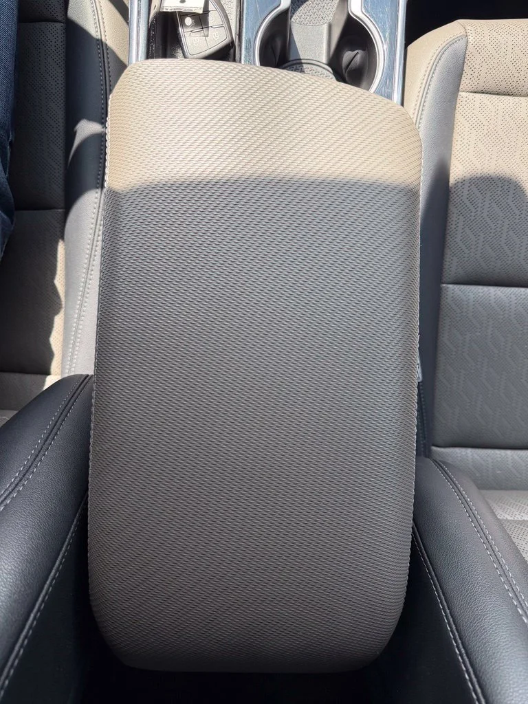 Used 2025 Summit White Chevrolet LT image 16