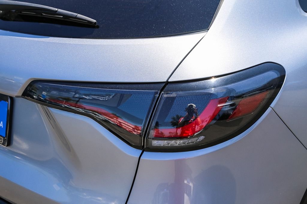 New 2027 Solar Silver Metallic Honda LX image 8