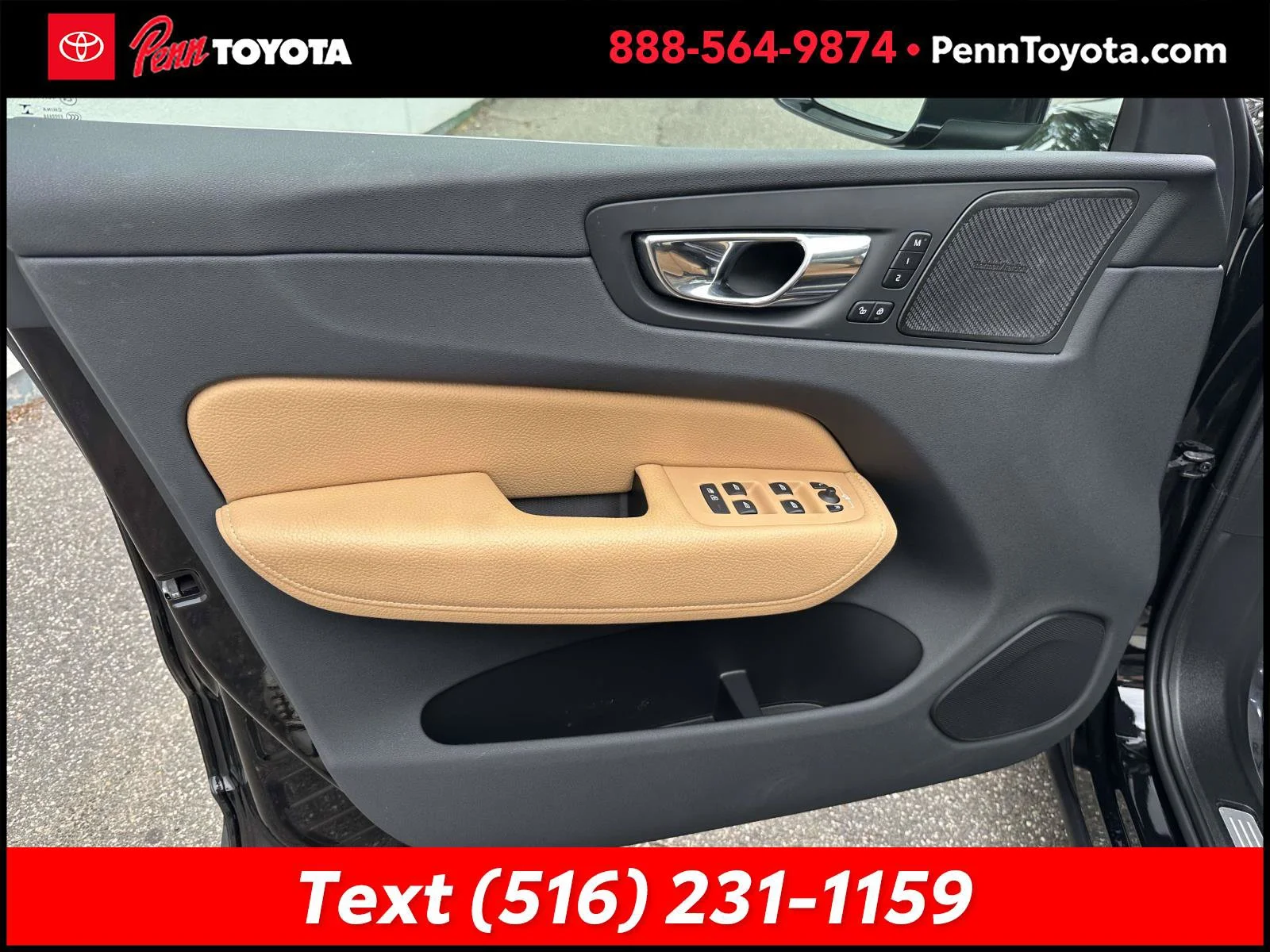 Used 2019  Volvo Inscription image 14