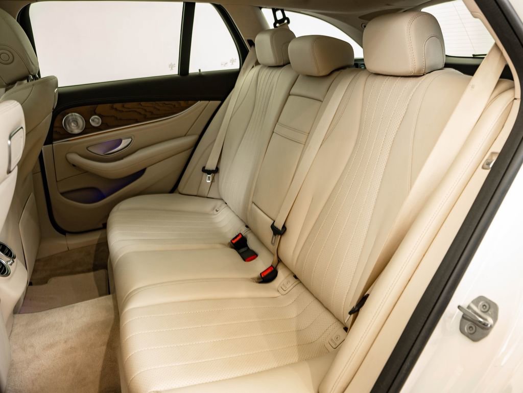 Used 2018 White Mercedes-Benz E 400 Wagon image 45