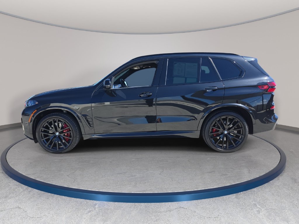 Used 2025 Black BMW sDrive40i image 9