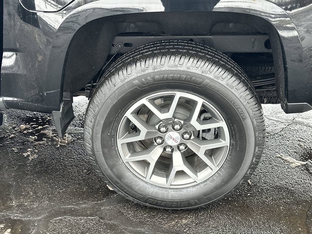 2022 GMC CANYON - Image 24