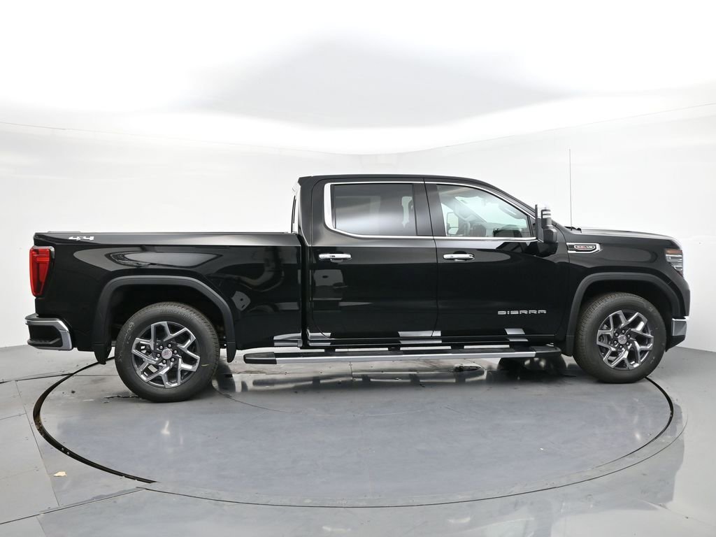 New 2026 Onyx Black GMC SLT image 4