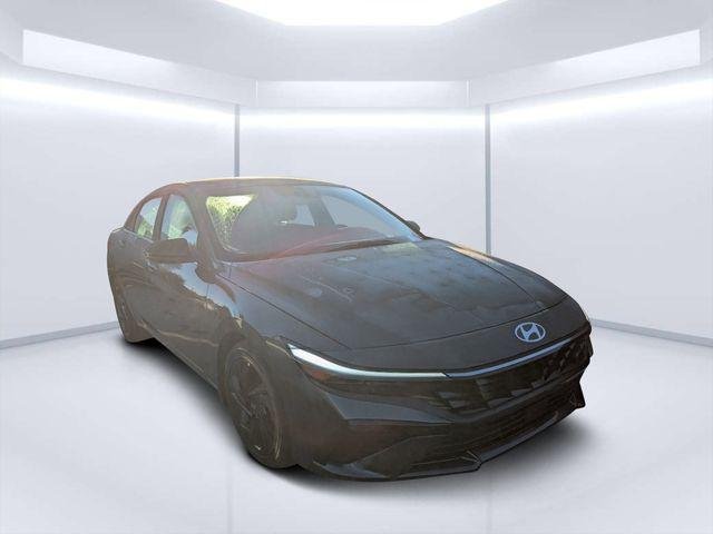 New 2026 Gray Hyundai SEL Sport Premium image 1