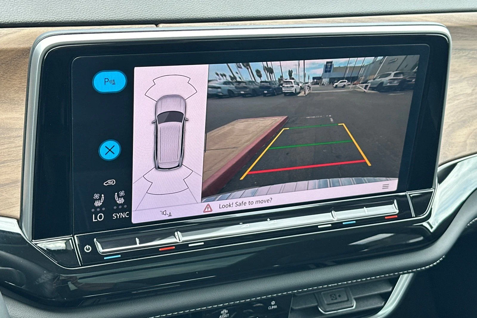 New 2026 Gray Volkswagen 2.0T SE w/Technology image 18
