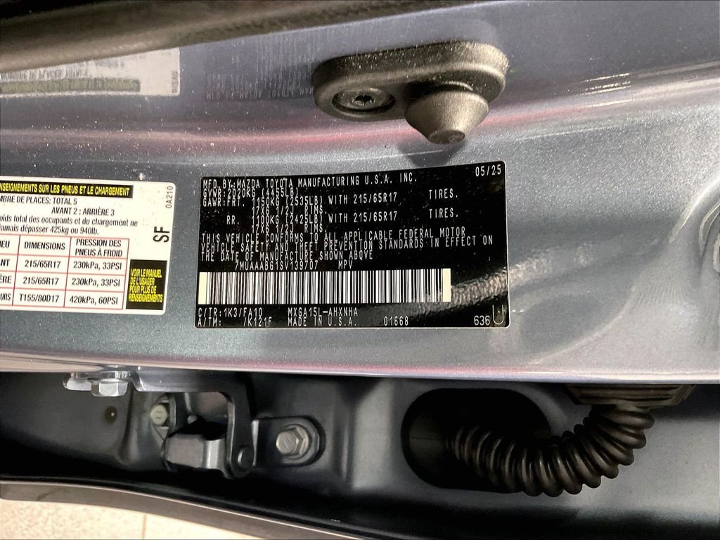 Used 2025 Celestite Toyota L image 35