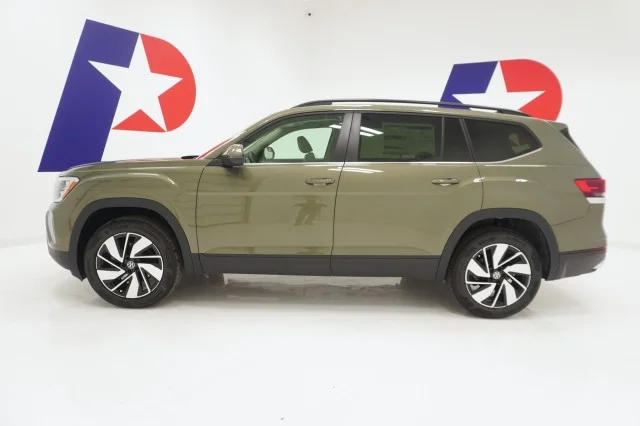 New 2026 Avocado Green Pearl Volkswagen 2.0T SE w/Technology image 11