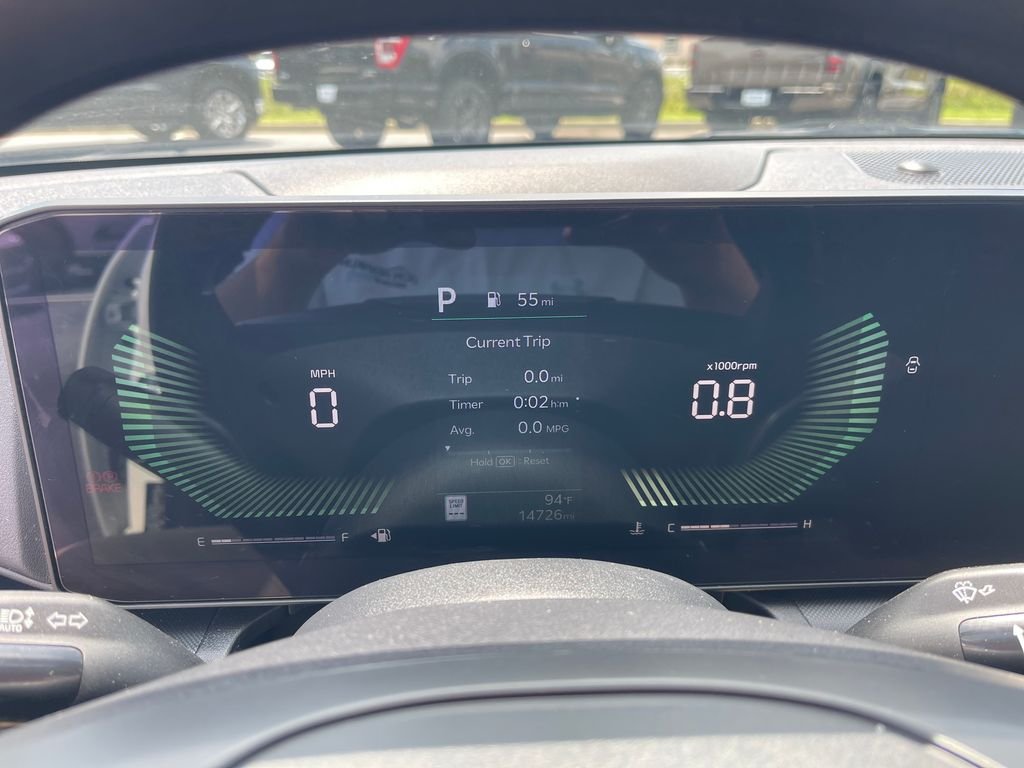 Used 2025 White Kia LX image 18