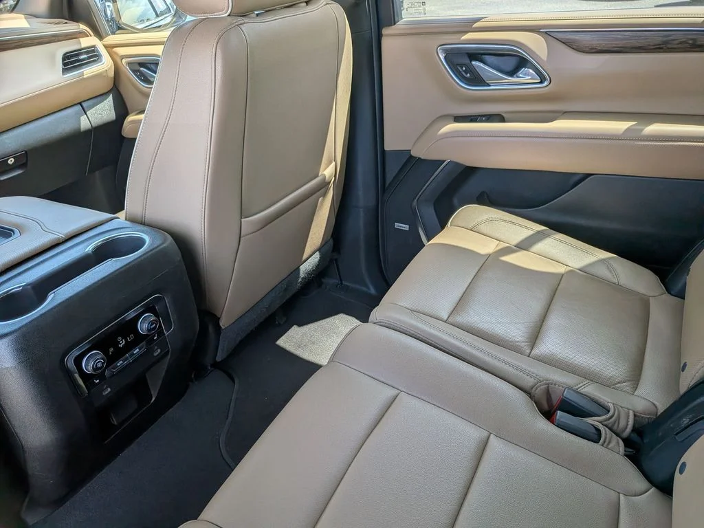 Used 2024 Black Chevrolet Premier image 28