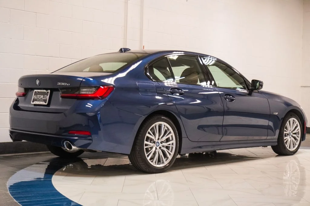 Used 2023 Blue BMW 330e xDrive image 30