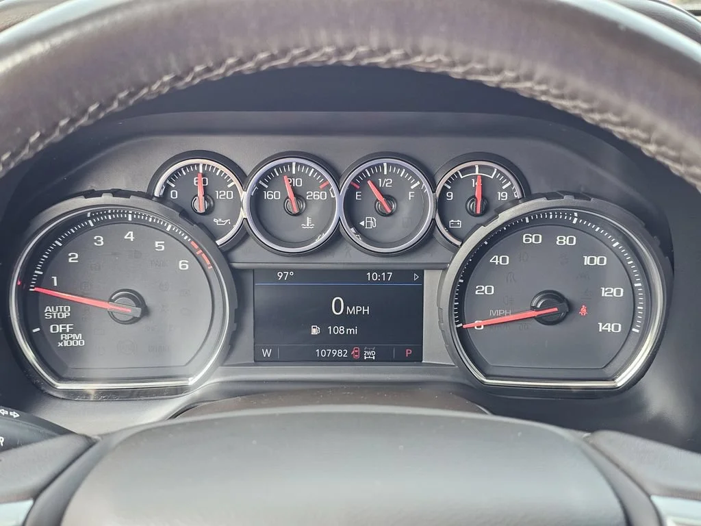 Used 2021 BLACK Chevrolet LT image 22