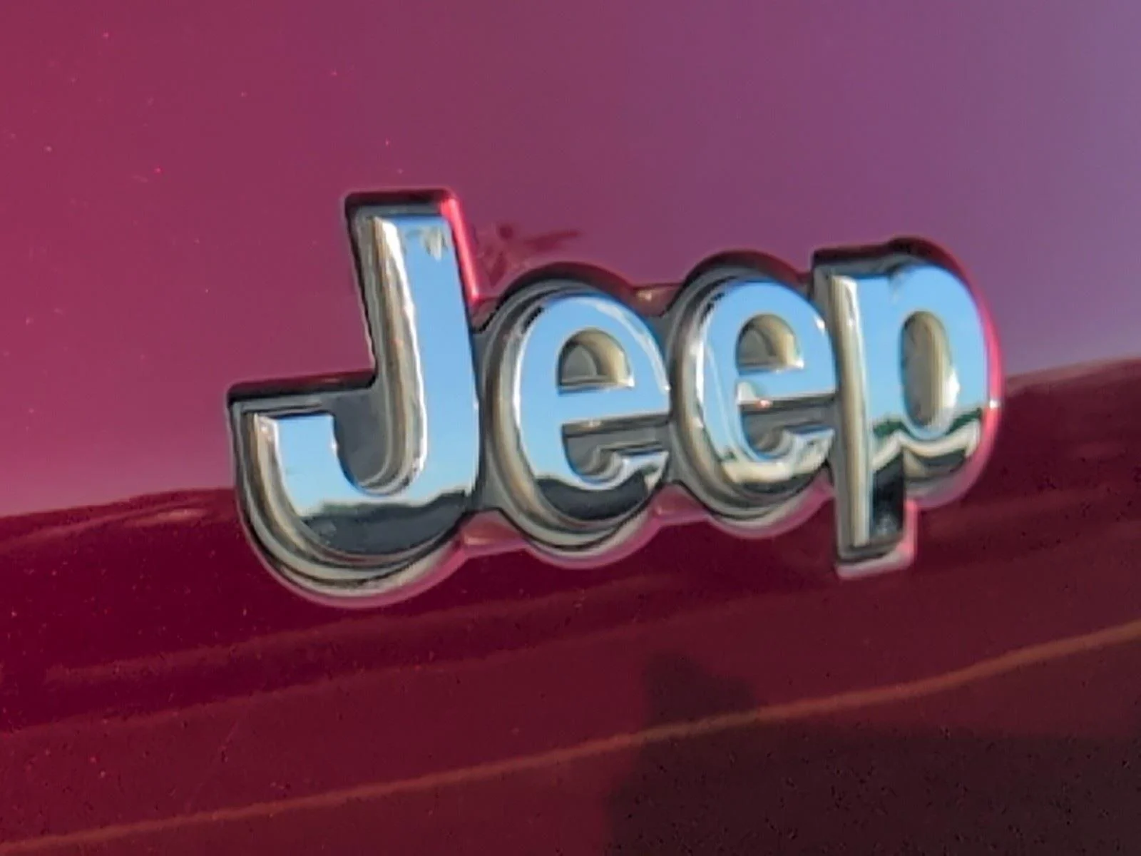 Used 2021 Velvet Red Pearlcoat Jeep Limited image 6