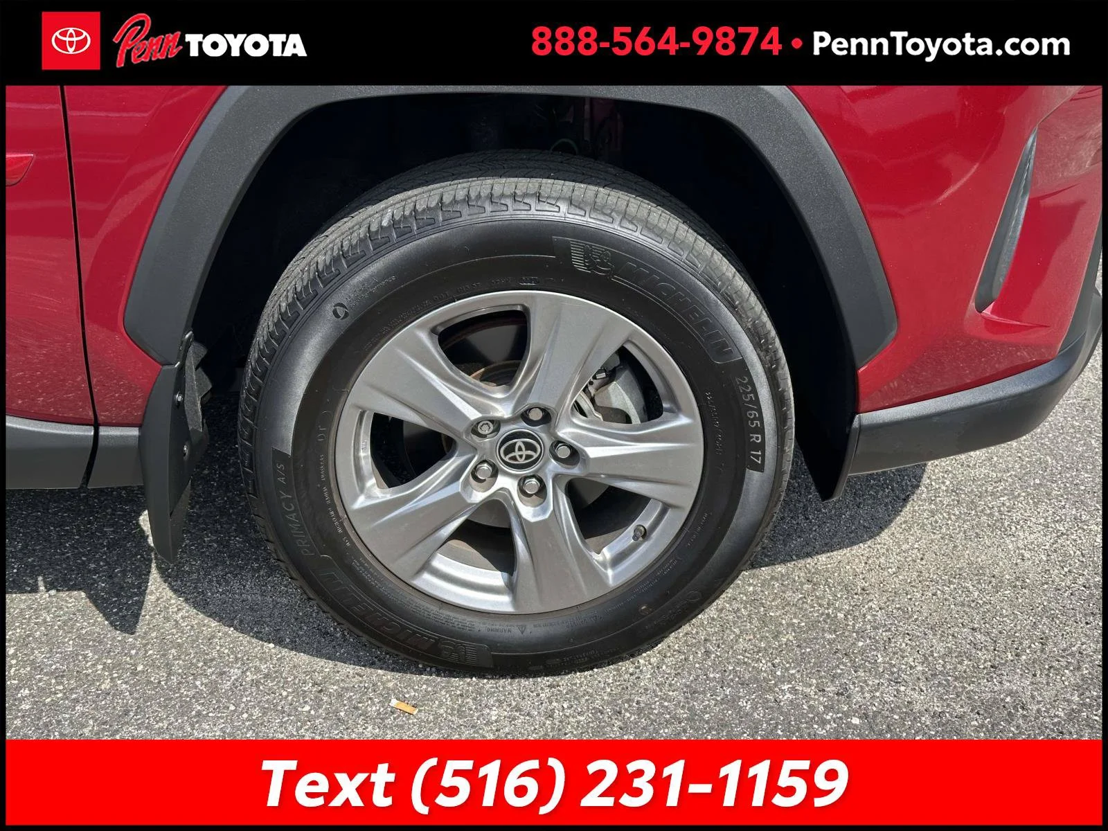 Used 2023 RUBY FLARE PEARL Toyota XLE image 11