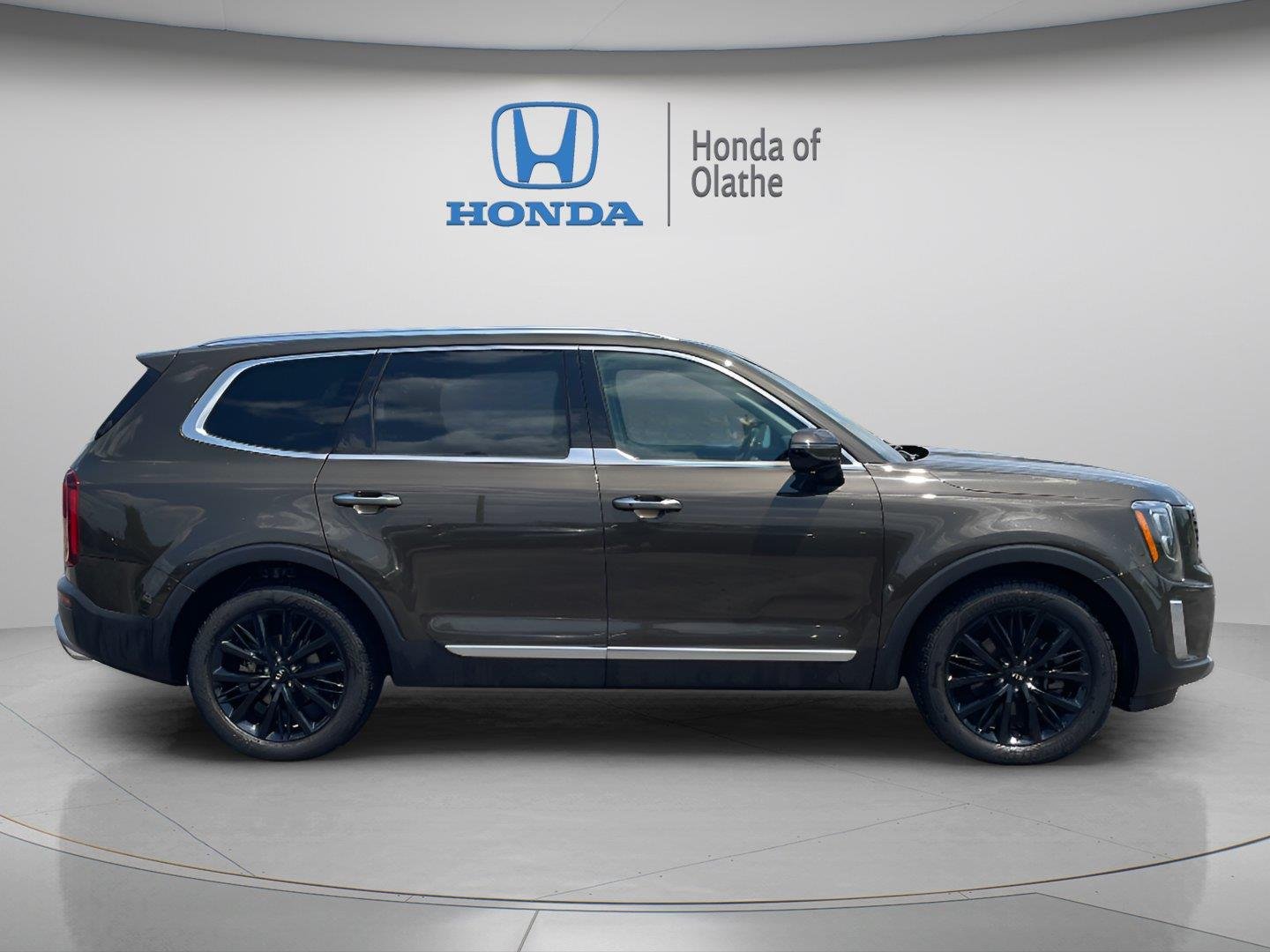 Used 2020 Kia Telluride SX with VIN 5XYP5DHC1LG089310 for sale in Kansas City