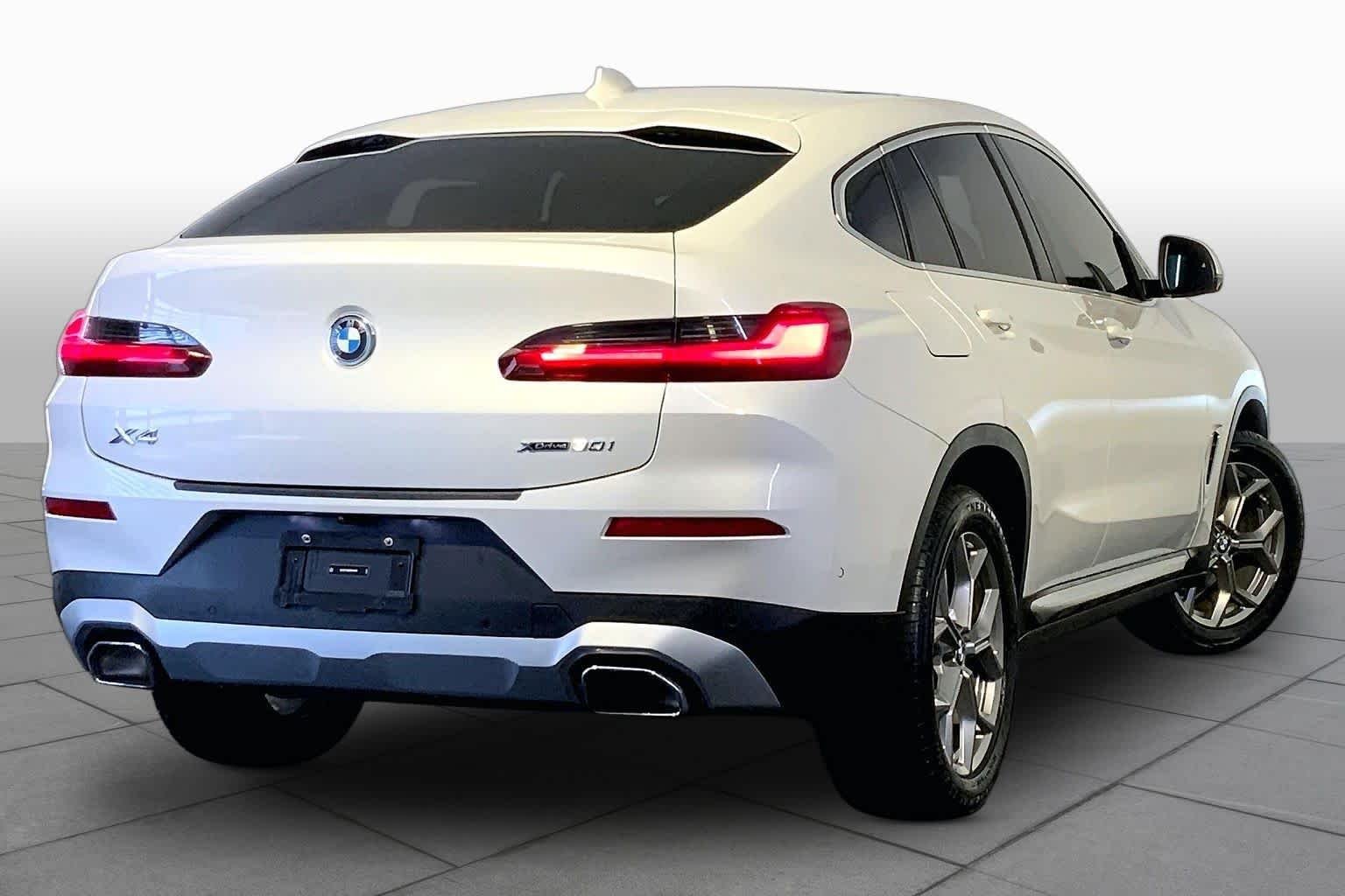 Used 2024 Alpine White BMW xDrive30i image 25