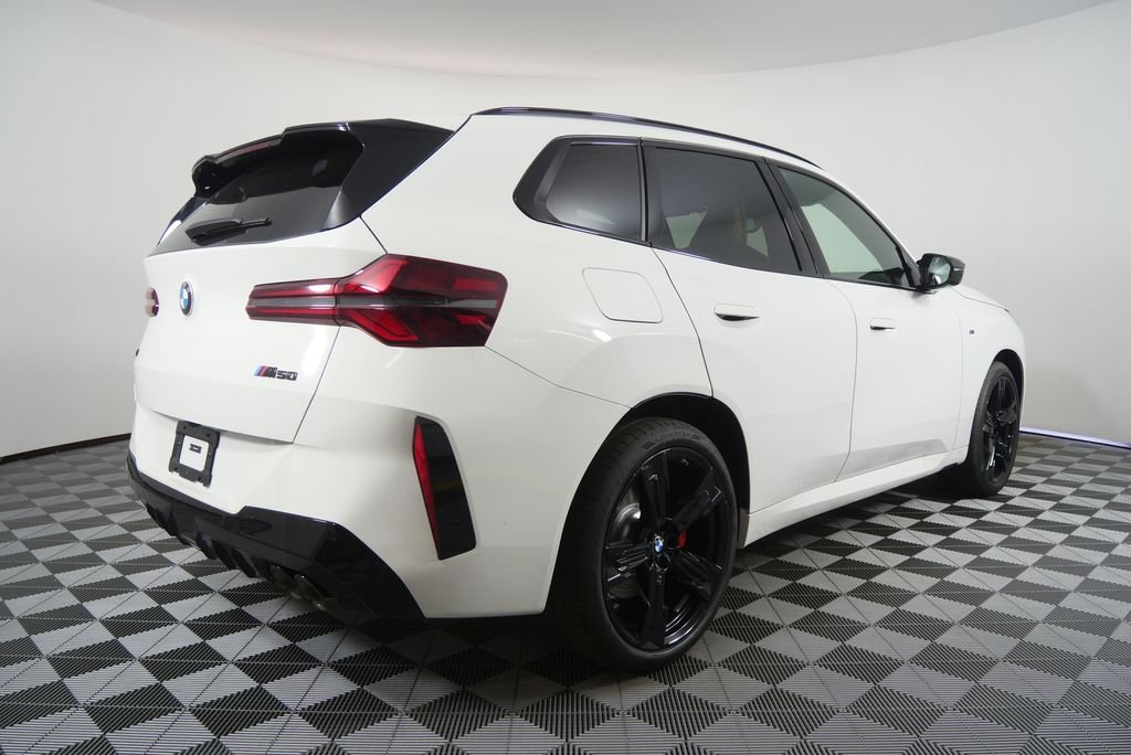 New 2026 Alpine White BMW M50 xDrive image 3