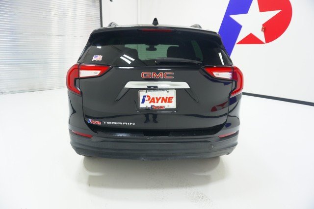 Used 2023 BLACK GMC SLE image 8