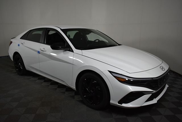 New 2026 White Hyundai SEL Sport image 12