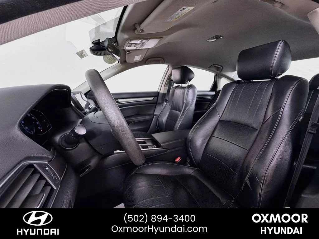 Used 2020 Lunar Silver Metallic Honda LX image 19