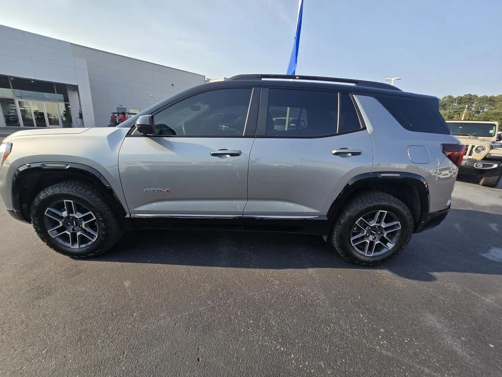 Used 2026 Sterling Metallic GMC AT4 image 4