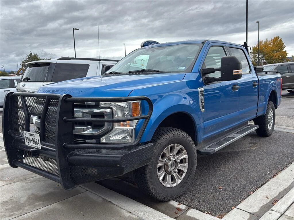 Used 2020 Velocity Blue Ford XLT image 1