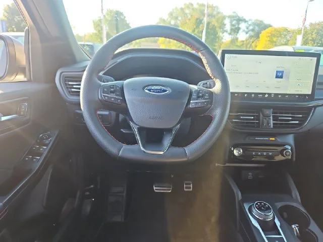 Used 2023 Silver Ford ST-Line image 14