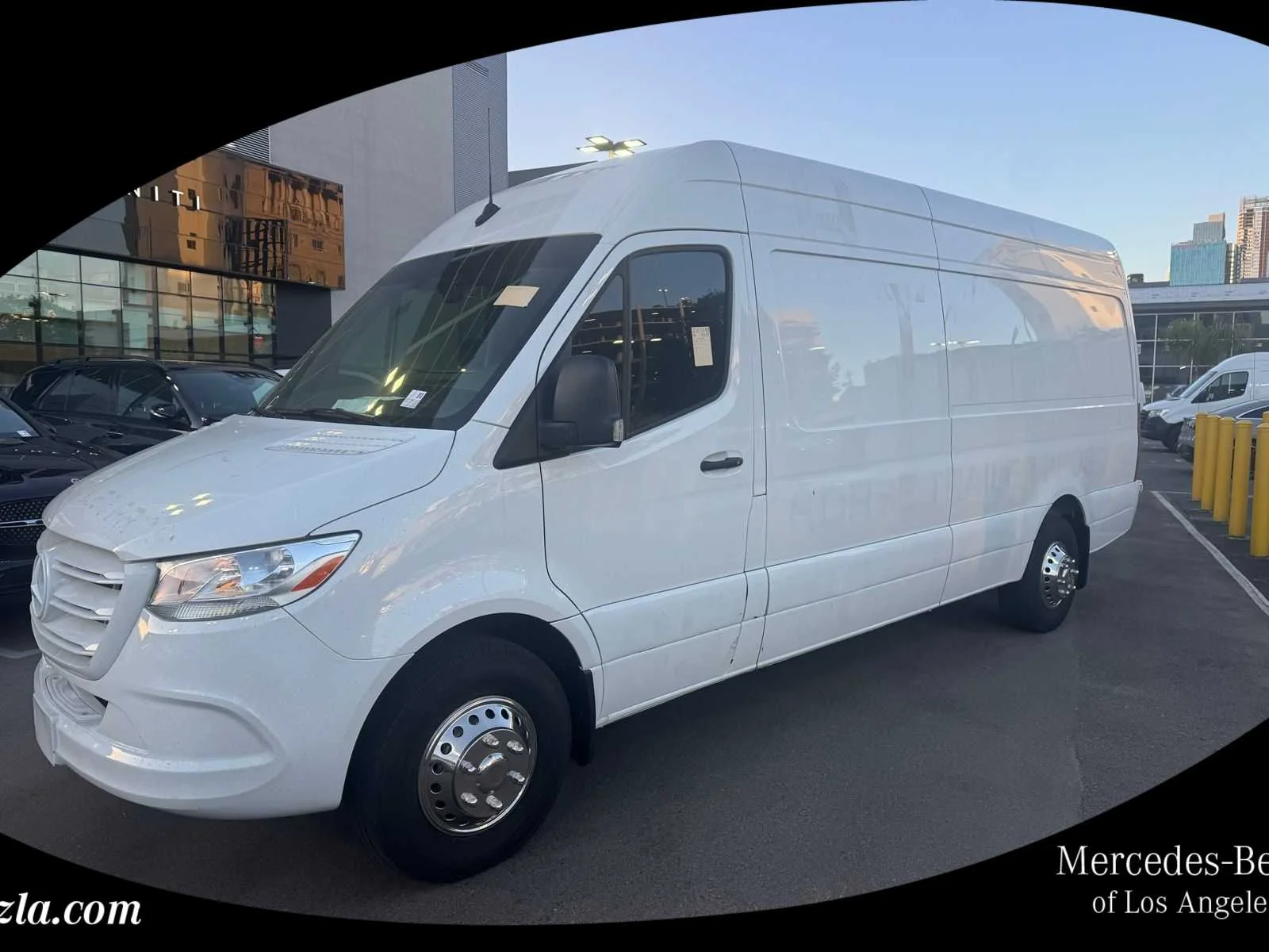 2022 Mercedes-Benz Sprinter 2500 170 WB 3.0D High Roof's photo