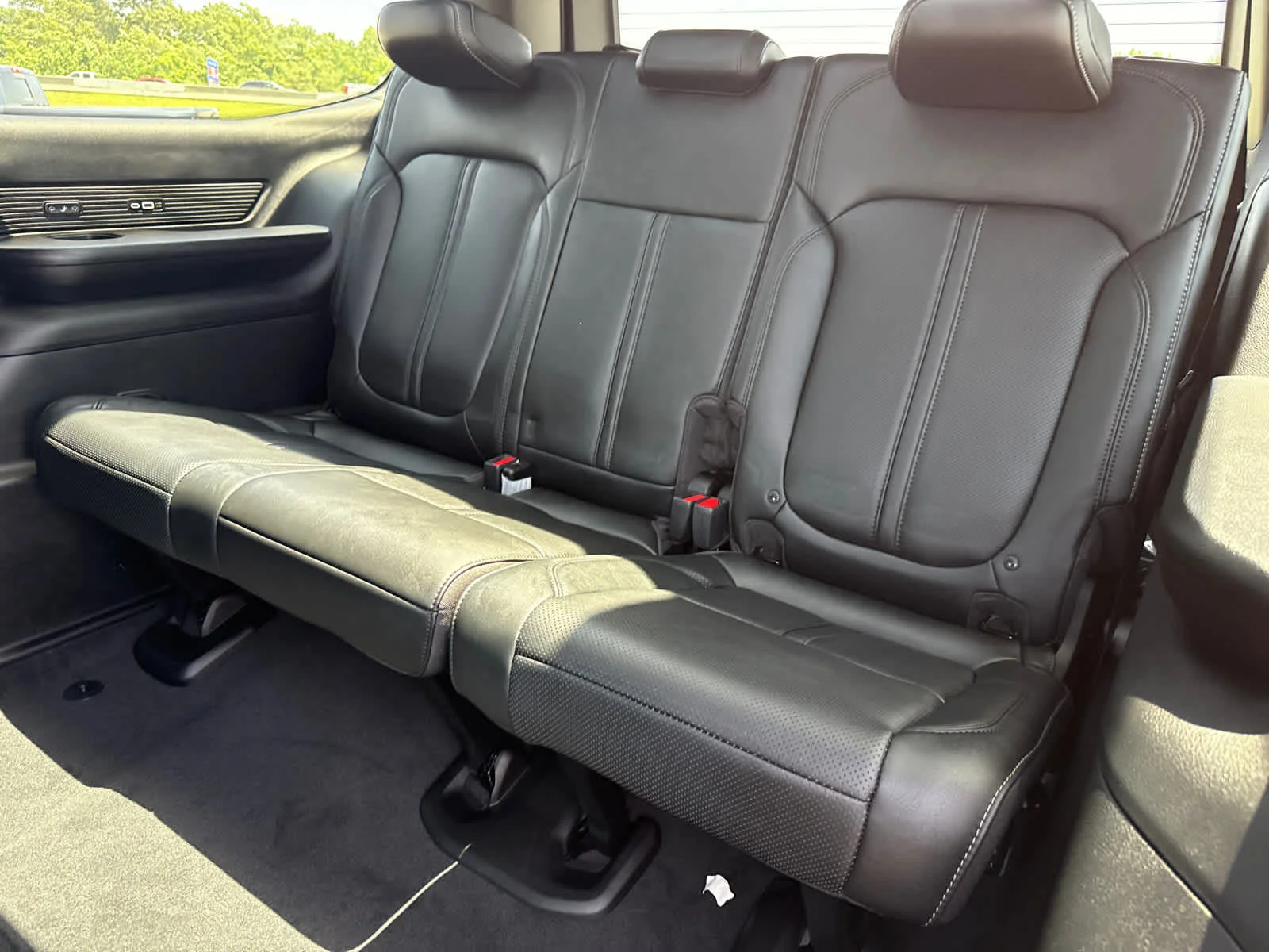 New 2026 Bright White Clearcoat Jeep Limited Altitude image 32