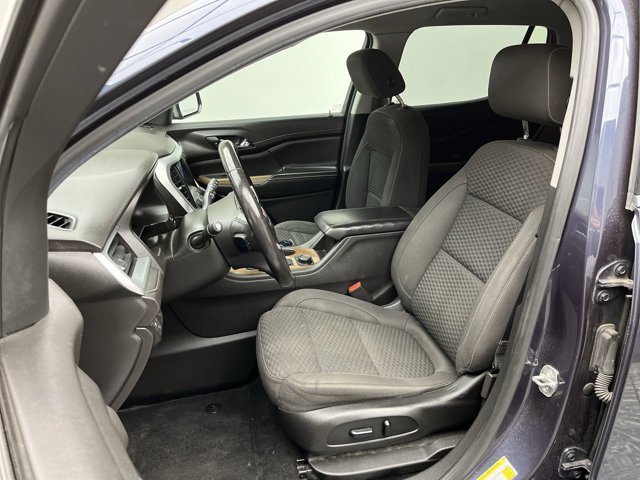 Used 2019 Blue Steel Metallic GMC SLE image 8