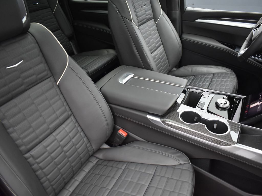 2026 CADILLAC ESCALADE ESV - Image 37