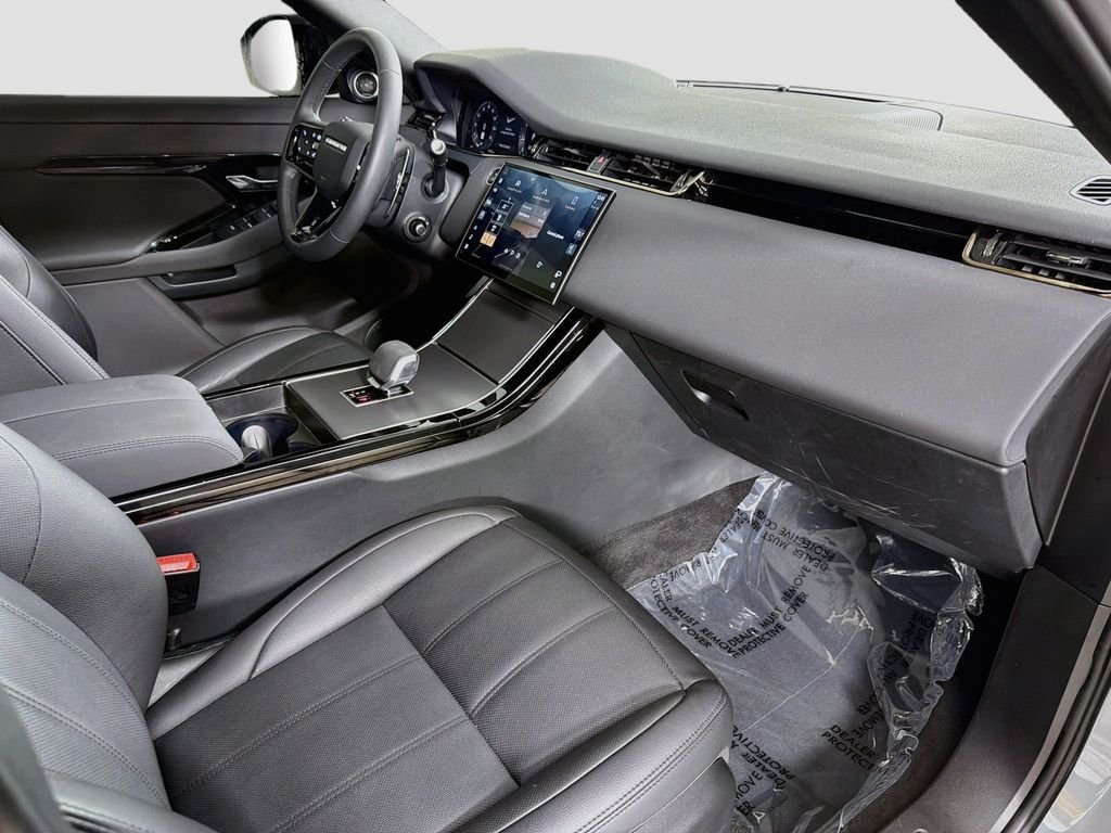 Used 2026 Gray Land Rover S image 32