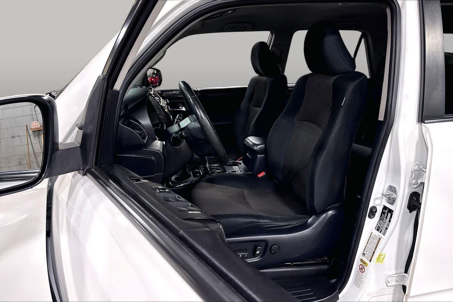 Used 2019 Super White Toyota TRD Off Road image 8