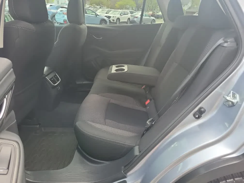 Used 2023 Ice Silver Metallic Subaru Premium image 31