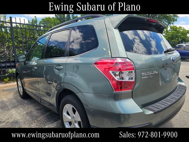 Used 2015 Green Subaru 2.5i Limited image 3