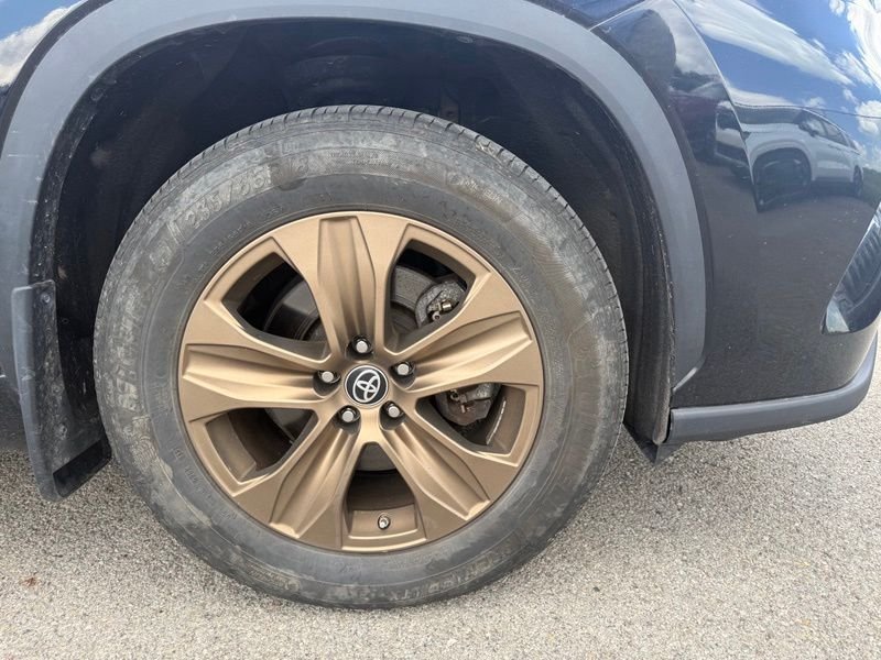 Used 2023 Black Toyota Bronze Edition image 4