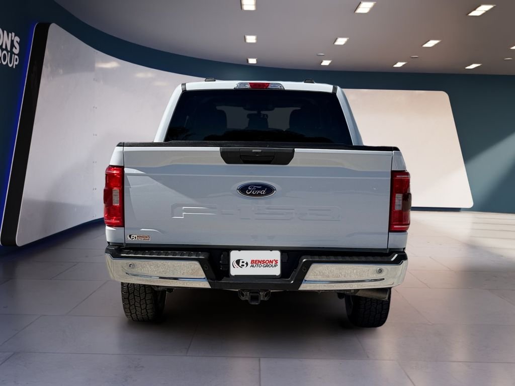 Used 2023 White Ford XLT image 4