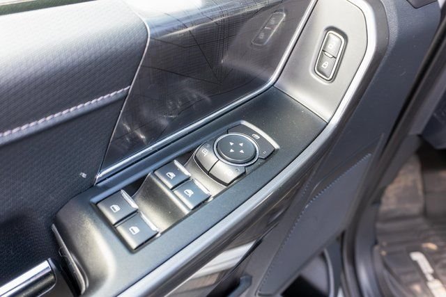 Used 2022 White Metallic Ford XLT image 14