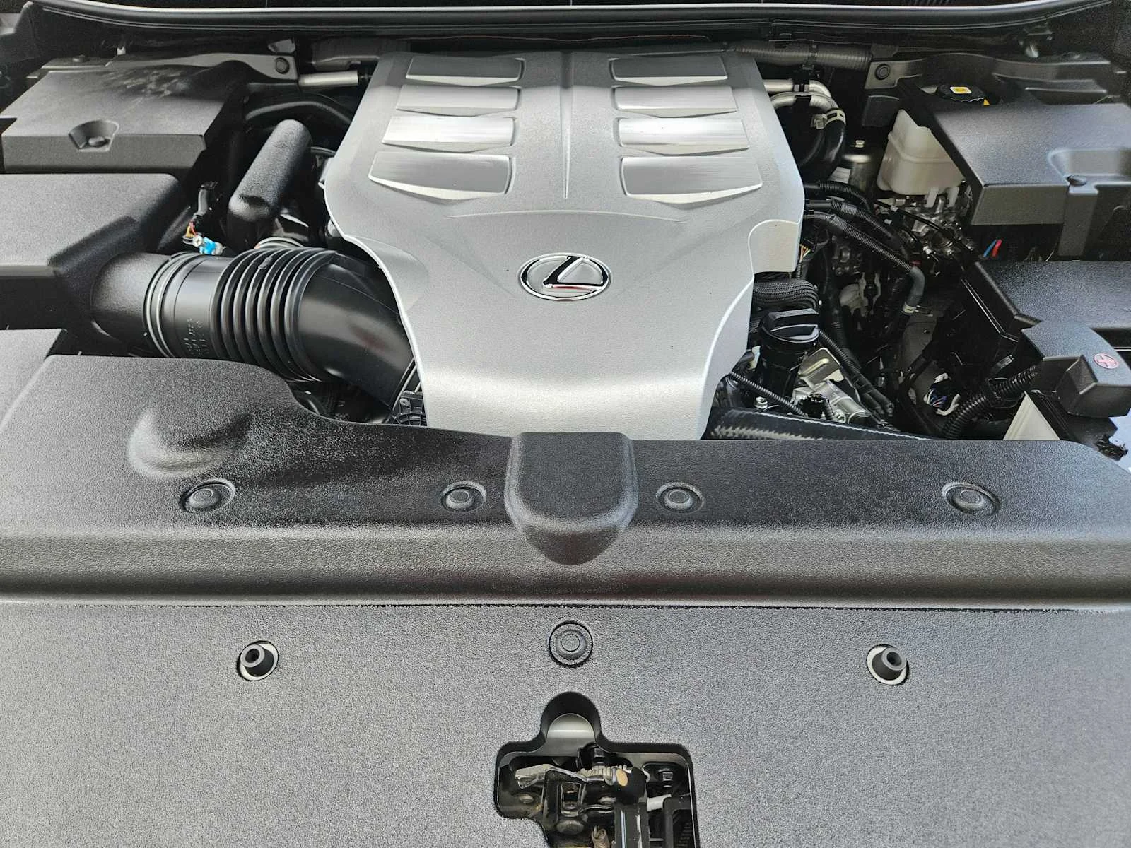 Certified Used 2023 NEBULA GRAY PEARL Lexus Premium image 23