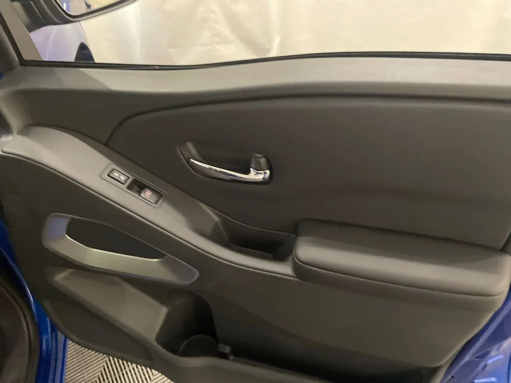 New 2026 Bluestone Pearl Nissan Crew Cab SV image 23