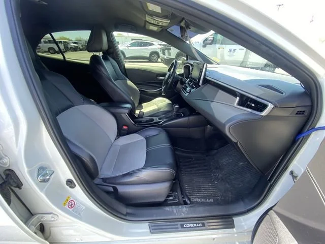 Used 2019 Blizzard Pearl Toyota SE image 23