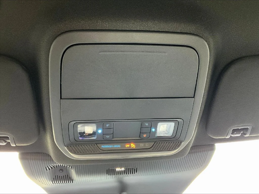 New 2027 Vapor Blue Metallic Ford Active image 25
