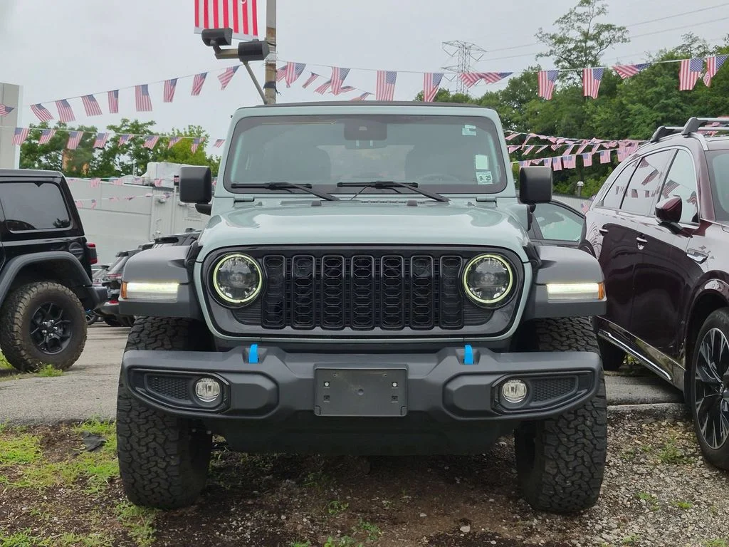 Used 2024 Gray Jeep Willys 4xe image 3