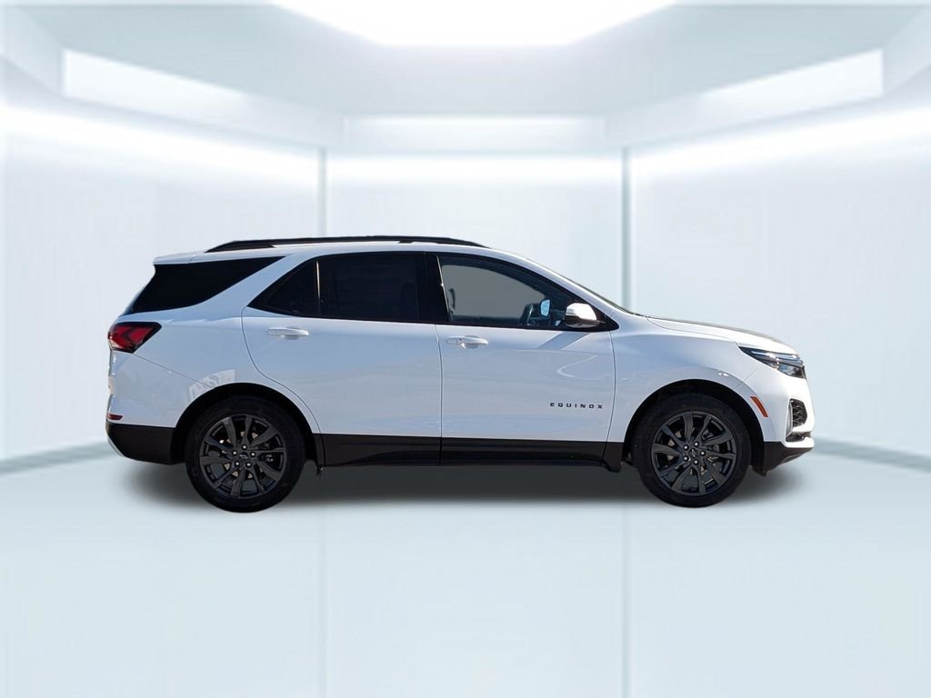 Used 2023 White Chevrolet RS image 8