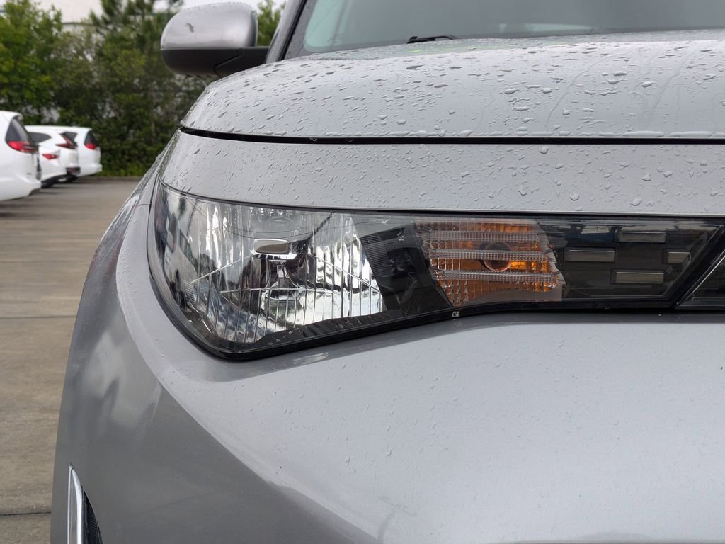Used 2023 Gray Kia LX image 10
